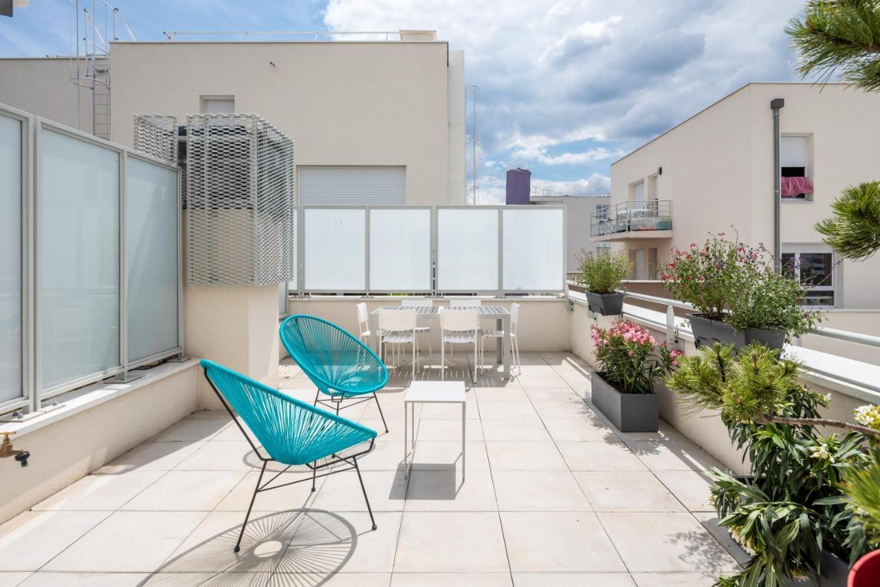 Appartement De Standing Avec Grande Terrasse Villeurbanne Exterior foto